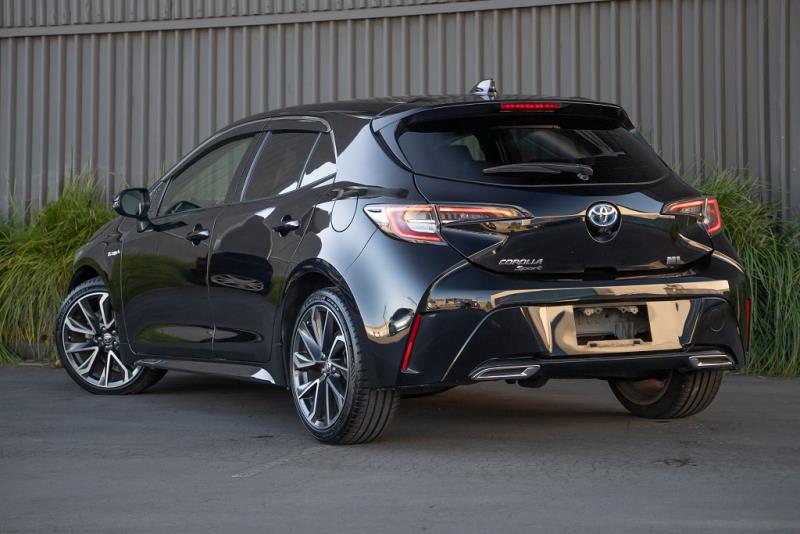 2018 Toyota Corolla Sport Hybrid G Z