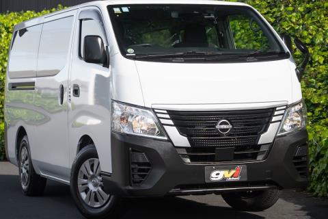 2022 Nissan NV350 / Caravan 5 Door - Thumbnail