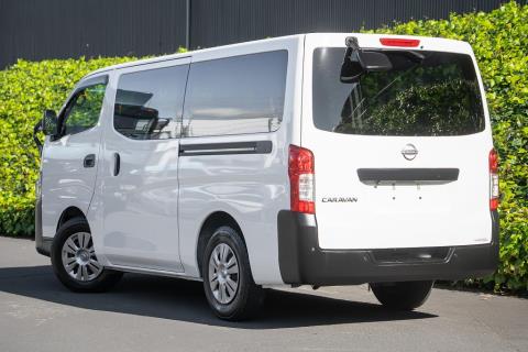 2022 Nissan NV350 / Caravan 5 Door - Thumbnail