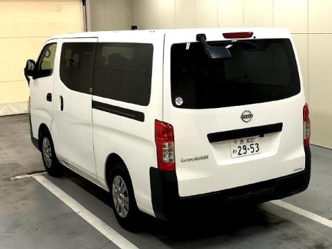 2023 Nissan NV350 / Caravan 5 Door - Thumbnail