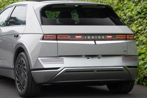 2022 Hyundai Ioniq 5 Lounge 72kWh - Thumbnail