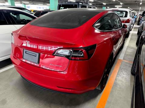 2021 Tesla Model 3 Long Range - Thumbnail