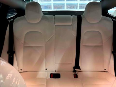2021 Tesla Model 3 Long Range - Thumbnail