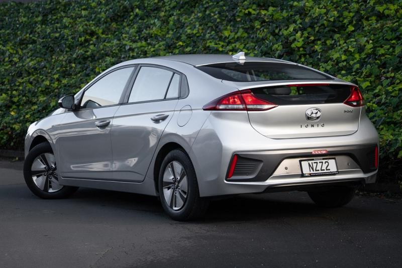 2022 Hyundai Ioniq II Hybrid
