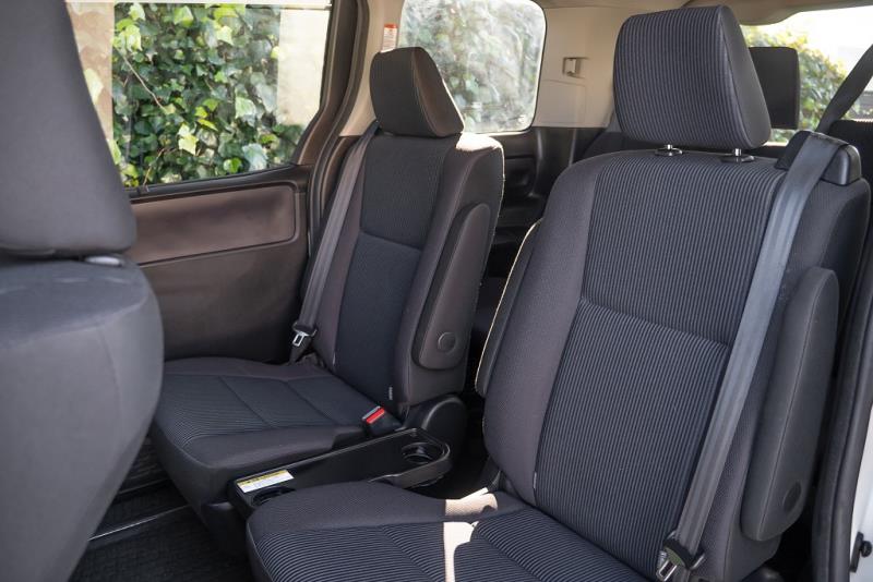 2015 Toyota Voxy X Hybrid / Noah X