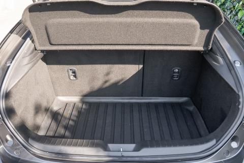 2020 Mazda Mazda 3 20S LTD - Thumbnail