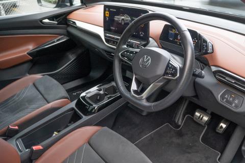 2023 Volkswagen ID.4 Pro Launch Edition - Thumbnail