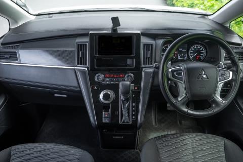 2019 Mitsubishi Delica D:5 G 4WD - Thumbnail