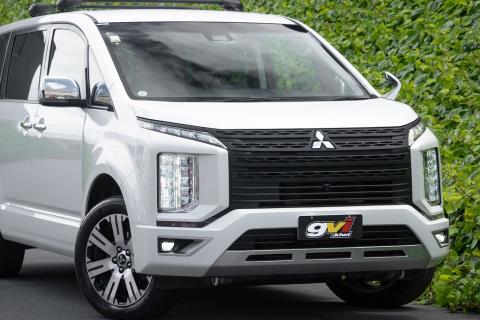 2019 Mitsubishi Delica D:5 G 4WD - Thumbnail