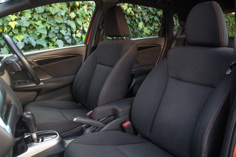 2014 Honda Jazz RS /  Fit RS