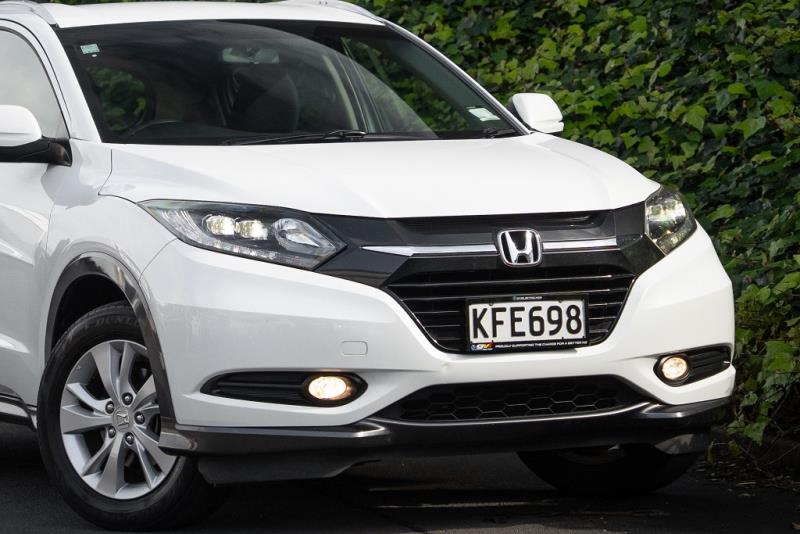 2017 Honda HR-V Sport / Vezel Petrol