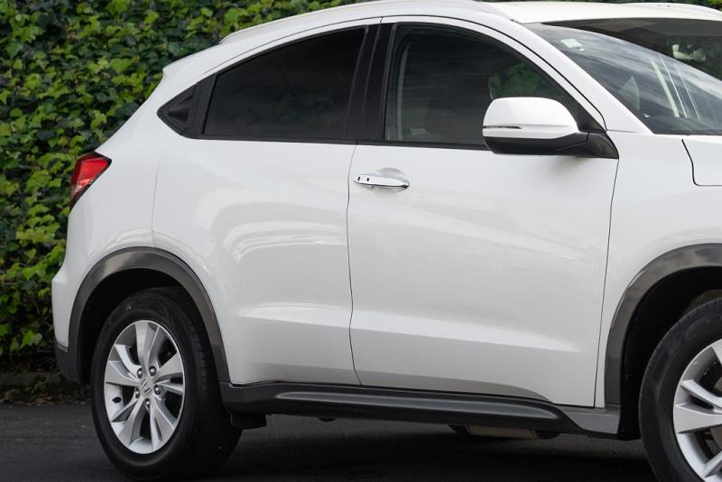 2017 Honda HR-V Sport / Vezel Petrol