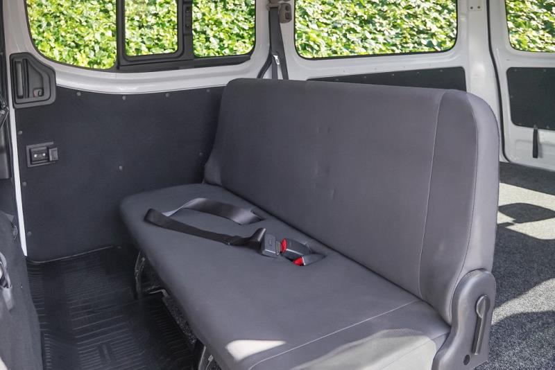 2023 Nissan NV350 / Caravan 5 Door