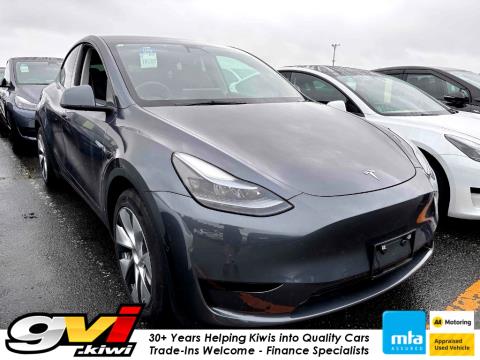 2023 Tesla Model Y RWD 60kWh - Thumbnail