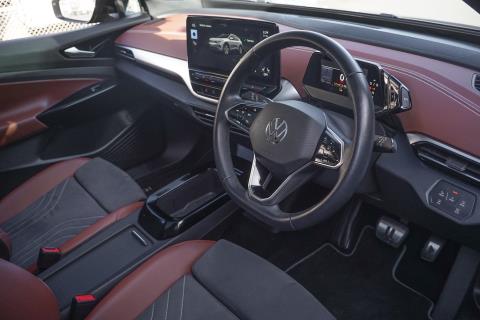 2024 Volkswagen ID.4 Pro 82kWh - Thumbnail