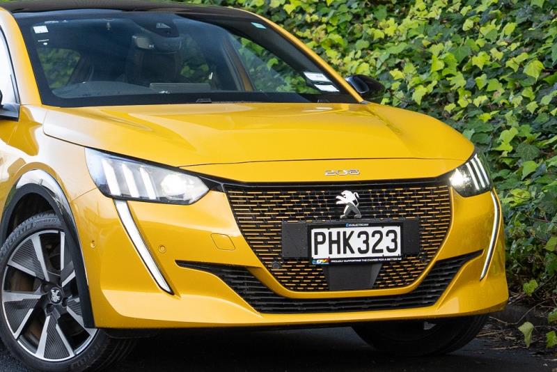 2022 Peugeot e-208 GT Electric
