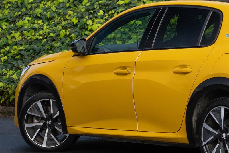 2022 Peugeot e-208 GT Electric