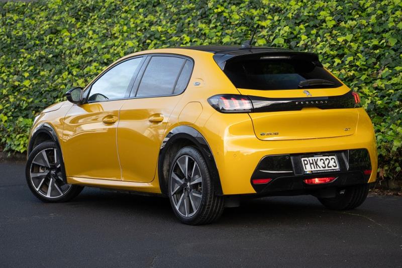 2022 Peugeot e-208 GT Electric