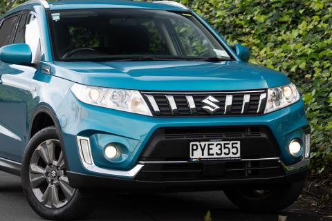2023 Suzuki Vitara JLX 1.6P - Thumbnail