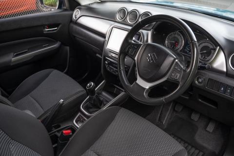 2023 Suzuki Vitara JLX 1.6P - Thumbnail