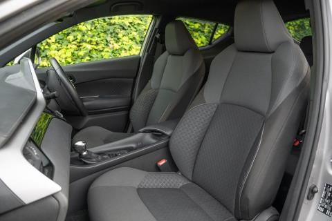 2022 Toyota C-HR 1.2PT - Thumbnail