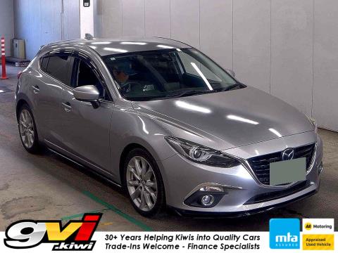 2014 Mazda Axela Sport 20S - Thumbnail