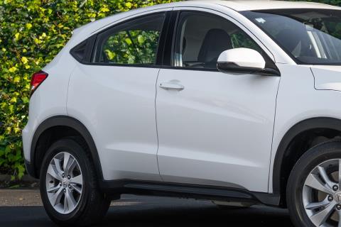 2019 Honda HR-V S / Vezel - Thumbnail