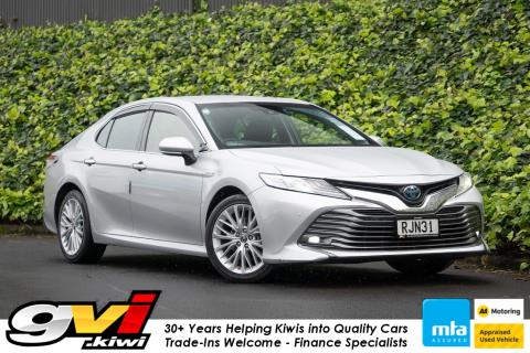 2019 Toyota Camry G Hybrid - Thumbnail