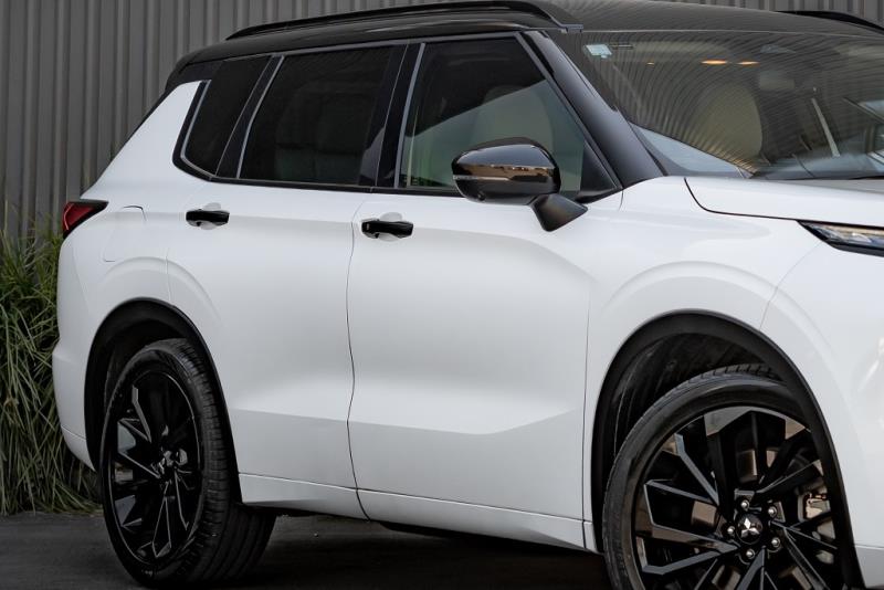 2022 Mitsubishi Outlander VRX 4WD