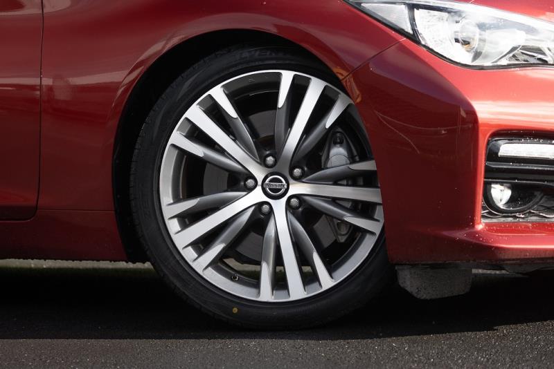 2017 Nissan Skyline 350GT Hybrid