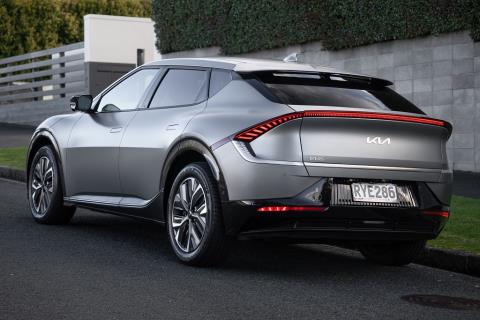 2022 Kia EV6 Earth AWD 77kWh LR - Thumbnail