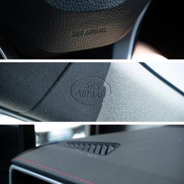 2018 Toyota Corolla Hybrid /  Auris - Thumbnail