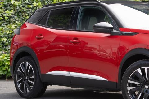2020 Peugeot e-2008 GT Line Electric - Thumbnail