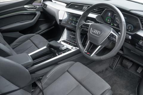 2022 Audi e-tron Sportback 4WD - Thumbnail