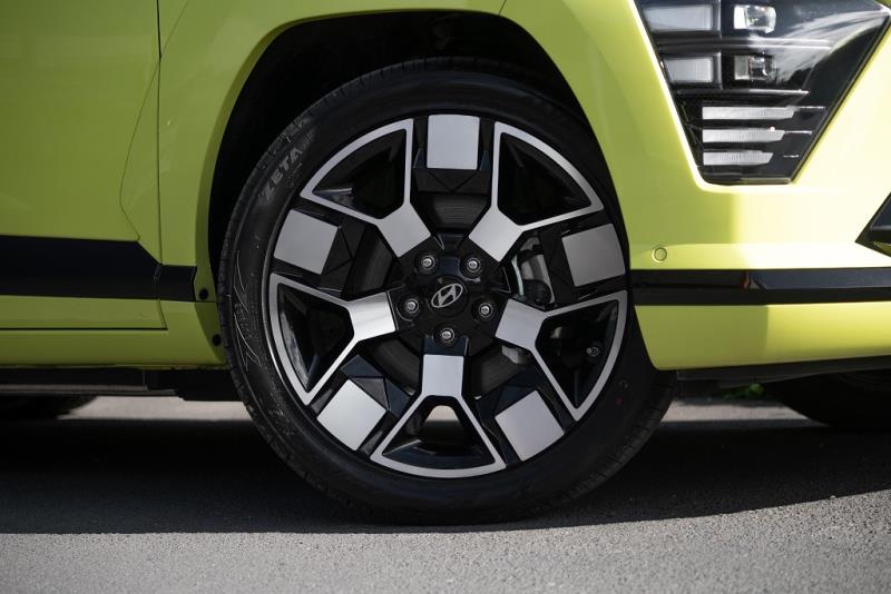 2023 Hyundai Kona Lounge 64kWh