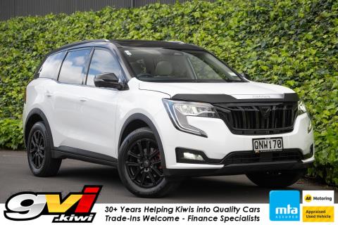 2024 Mahindra XUV700 AX7L Black Edition - Thumbnail