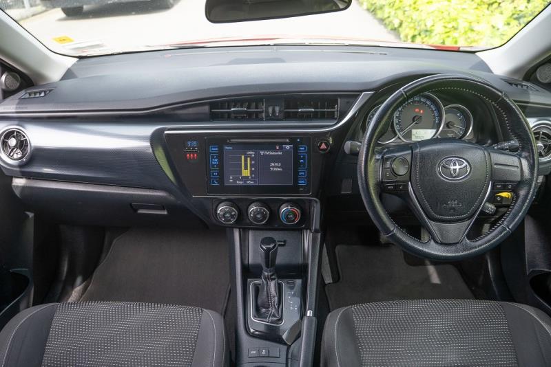 2017 Toyota Corolla GLX / Auris 1.8P