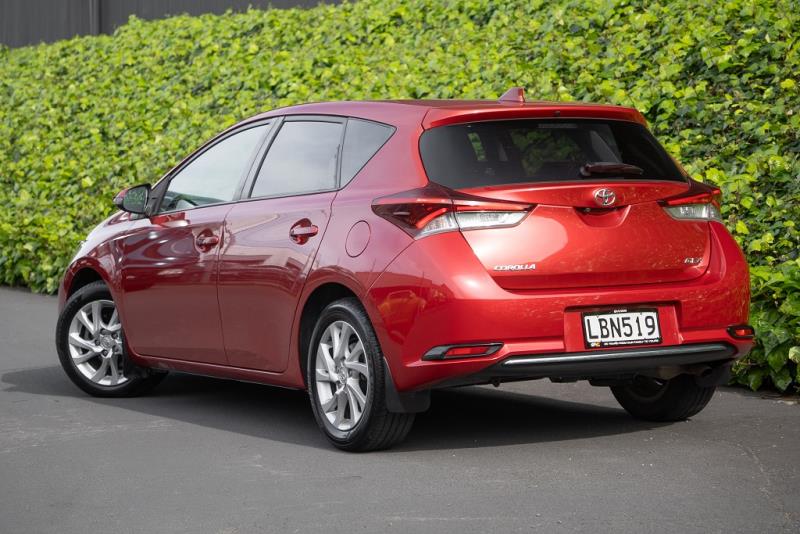 2017 Toyota Corolla GLX / Auris 1.8P