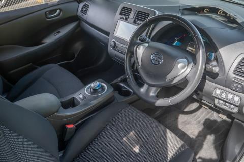2015 Nissan Leaf 24S Gen 2 67% SOH - Thumbnail