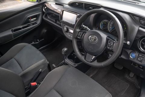 2017 Toyota Vitz Hybrid / Yaris Sport - Thumbnail