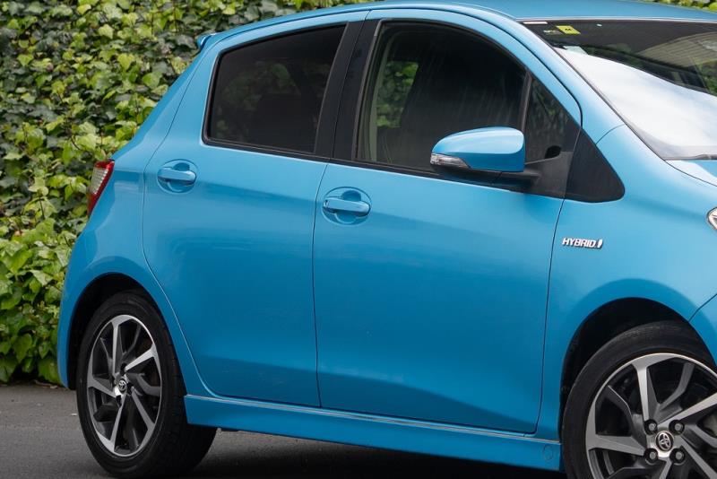 2017 Toyota Vitz Hybrid / Yaris Sport
