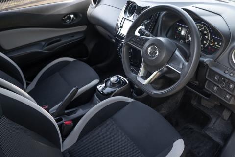 2020 Nissan Note e-Power X - Thumbnail