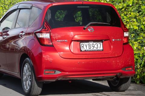 2020 Nissan Note e-Power X - Thumbnail