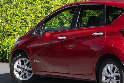2020 Nissan Note e-Power X - Thumbnail