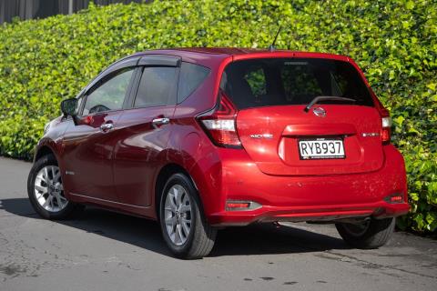 2020 Nissan Note e-Power X - Thumbnail