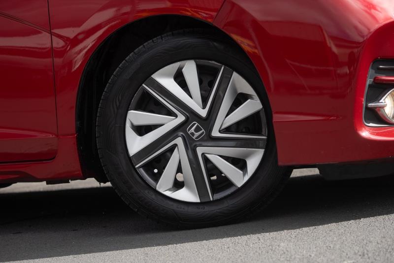 2016 Honda Shuttle X Hybrid