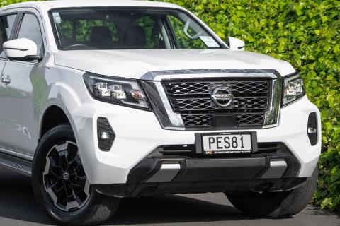 2022 Nissan Navara ST-X 2.3D/7AT - Thumbnail
