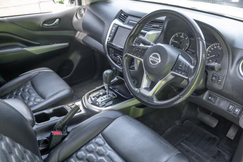 2022 Nissan Navara ST-X 2.3D/7AT - Thumbnail
