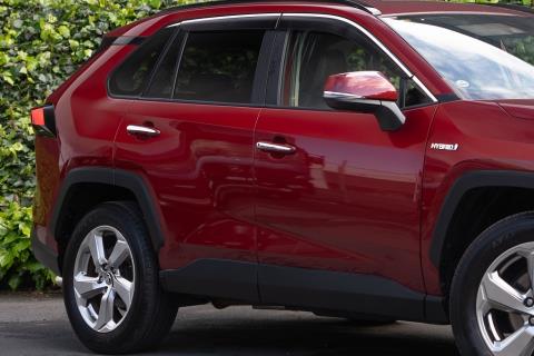 2019 Toyota RAV4 Hybrid G - Thumbnail